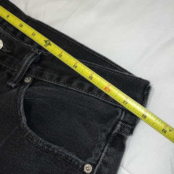 ✨HP✨ LEVI’S 505 JEANS (36) - Picture 11 of 17